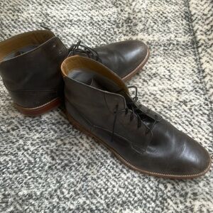 J Shoes - awesome condition (11.5) charcoal